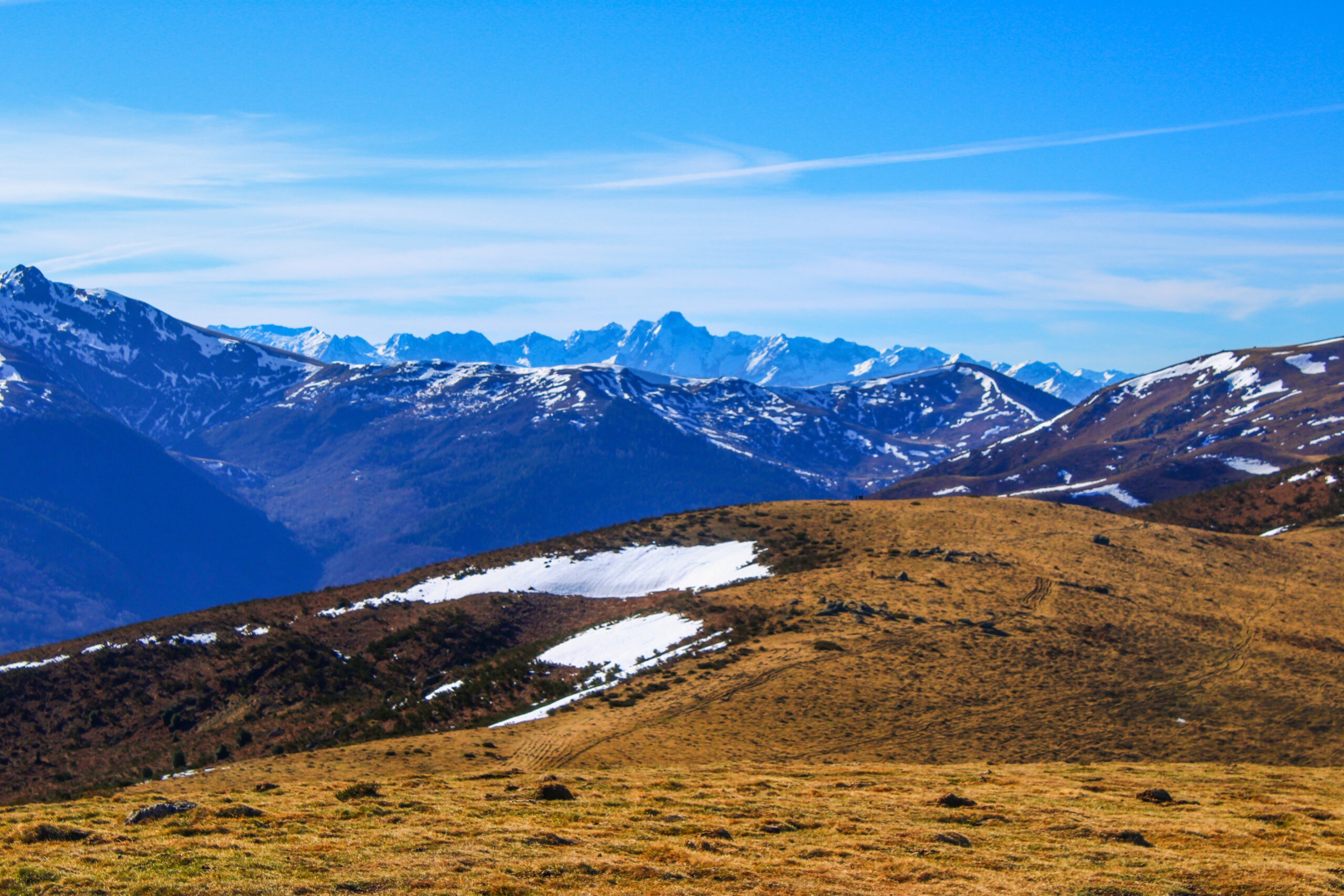 You are currently viewing GR® de Pays Tour de la Barguillère : un trek hivernal de toute beauté au coeur de l’Ariège