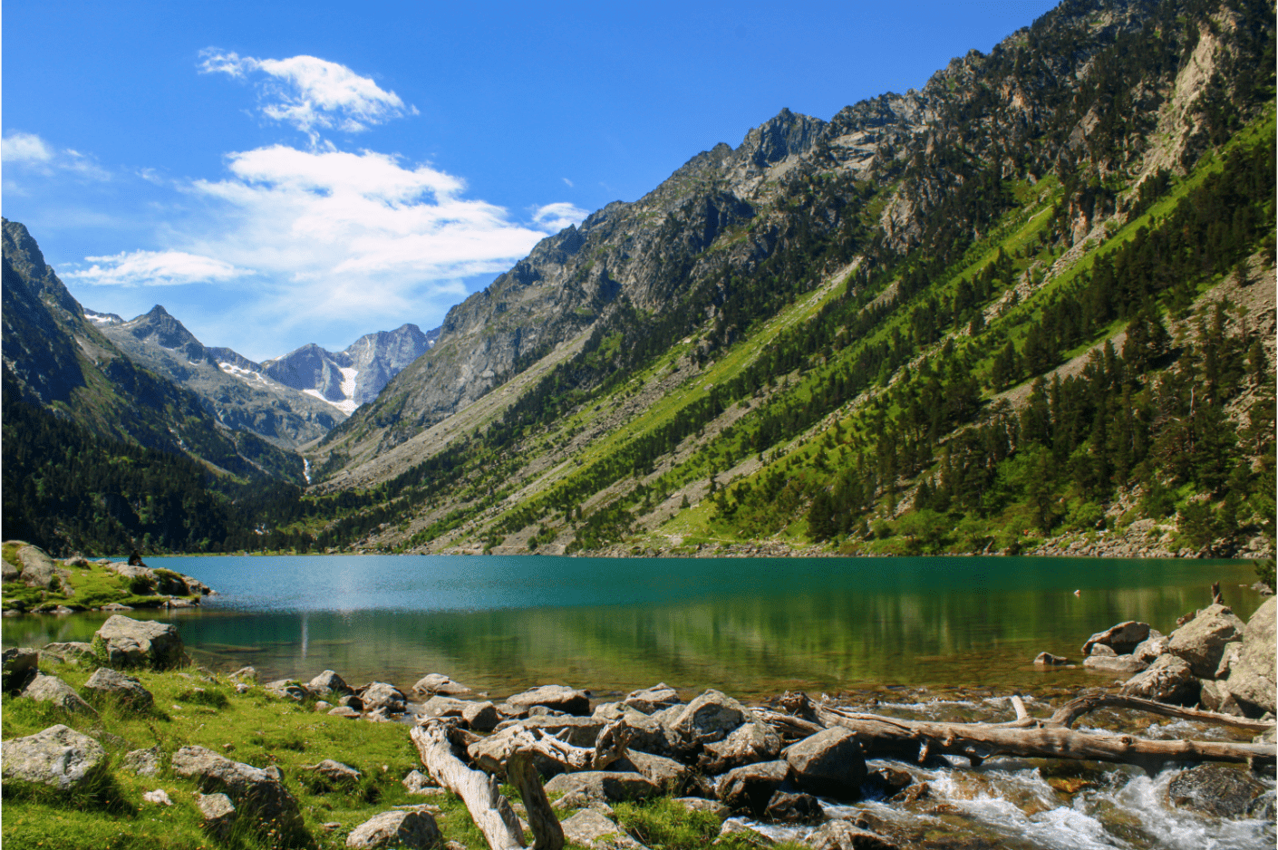 You are currently viewing Lac de Gaube et refuge des Oulettes de Gaube : émerveillement au pied du Vignemale