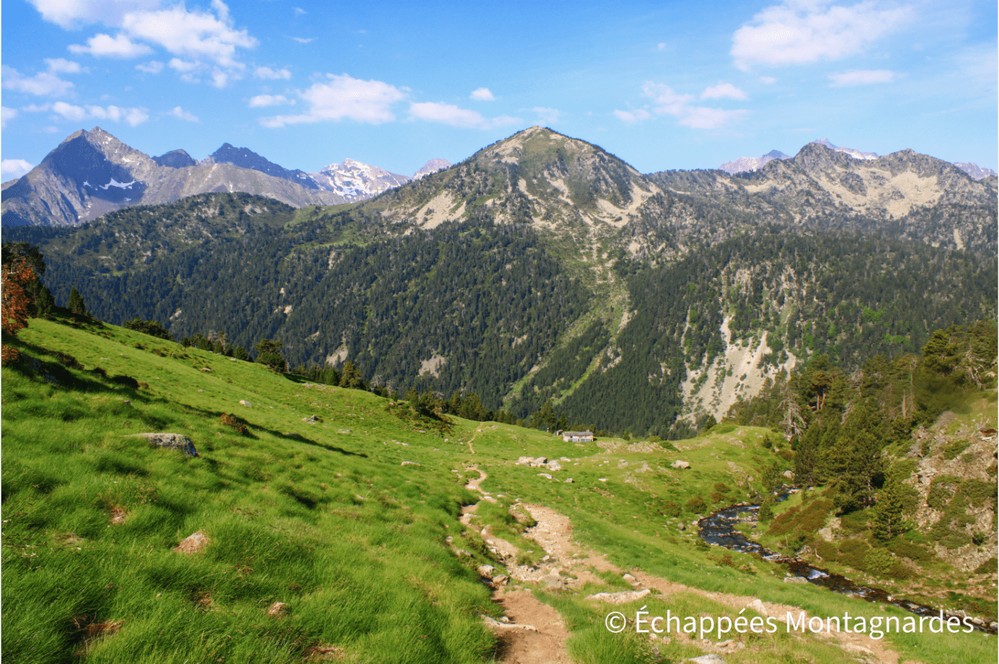 Montée vers les lacs de Bastan