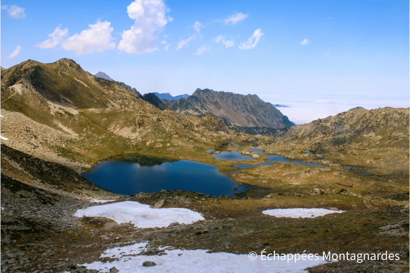 Col de Bastanet (2509 m). Panorama sur le lac de la Hourquette