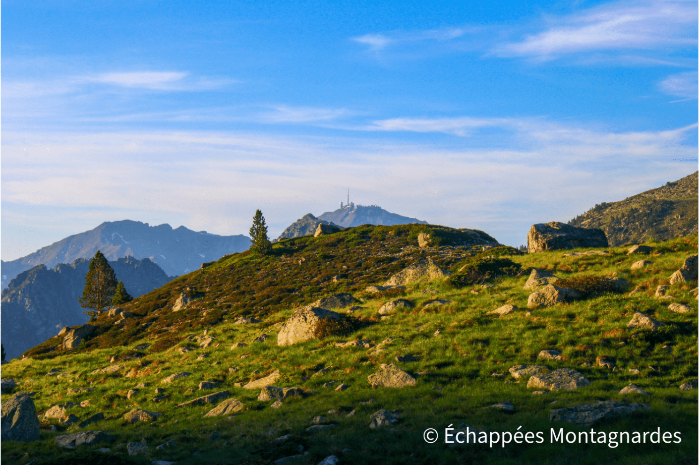 Fin de journée. Vue sur le pic du Midi de Bigorre