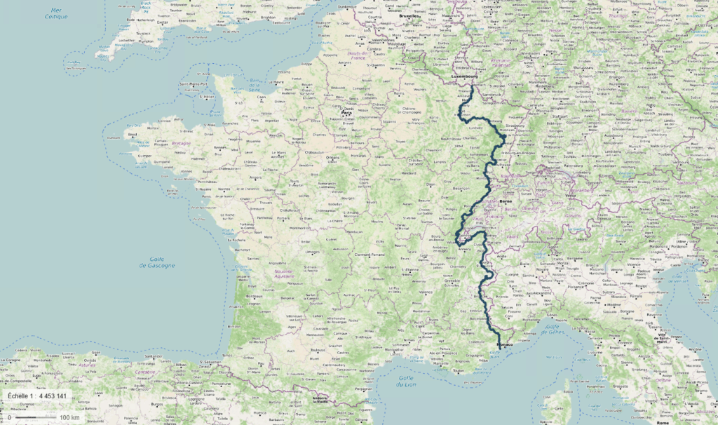 Parcours du GR®5 en France (fond de carte OpenStreetMap)