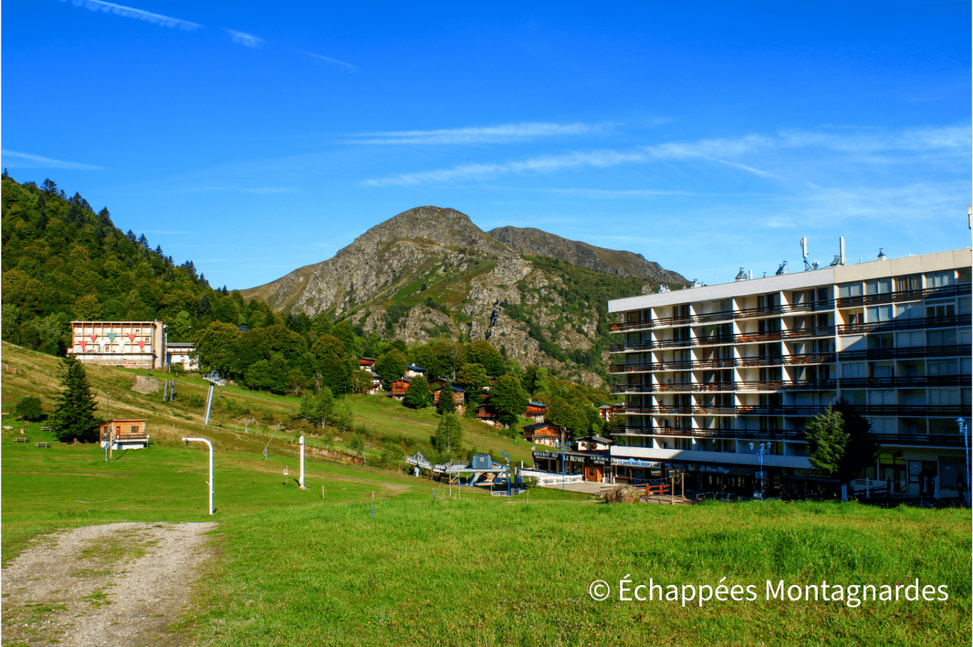 Etang d'Appy départ randonnée monts d'Olmes