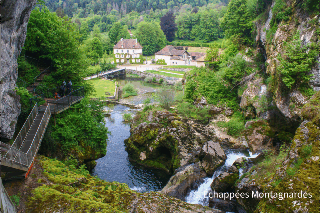 GR du Jura : photo du GR de Pays Champagnole - Nozeroy - Jura aux pertes de l'Ain