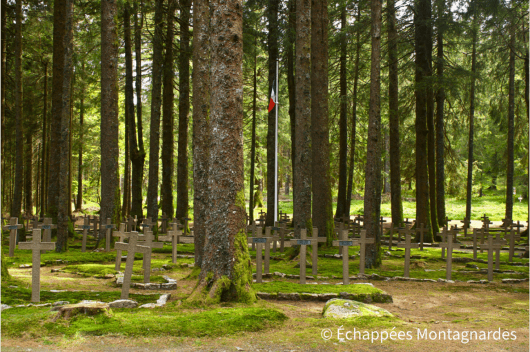Cimetière Duchesne (nécropole nationale) traversée Vosges