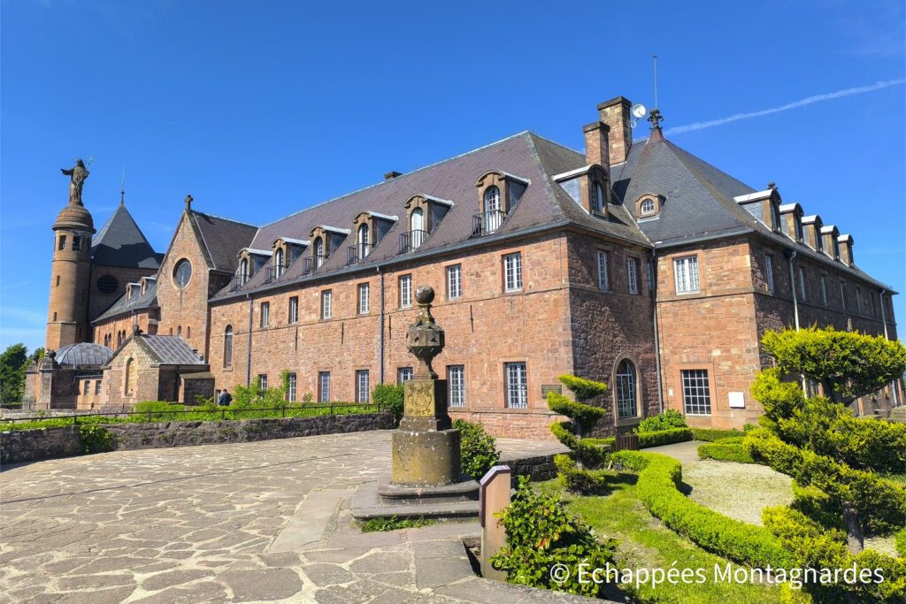 Visite sanctuaire Mont Sainte-Odile traversée des Vosges