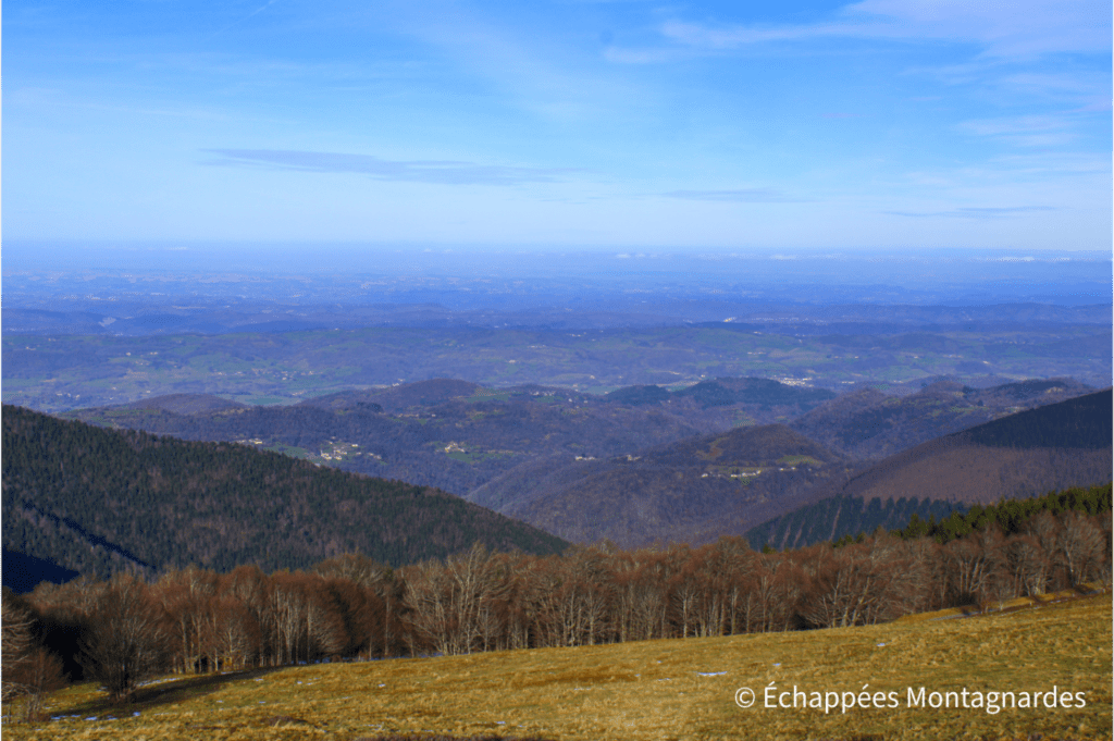 Vue sur la plaine ariégeoise depuis le cap de Campets