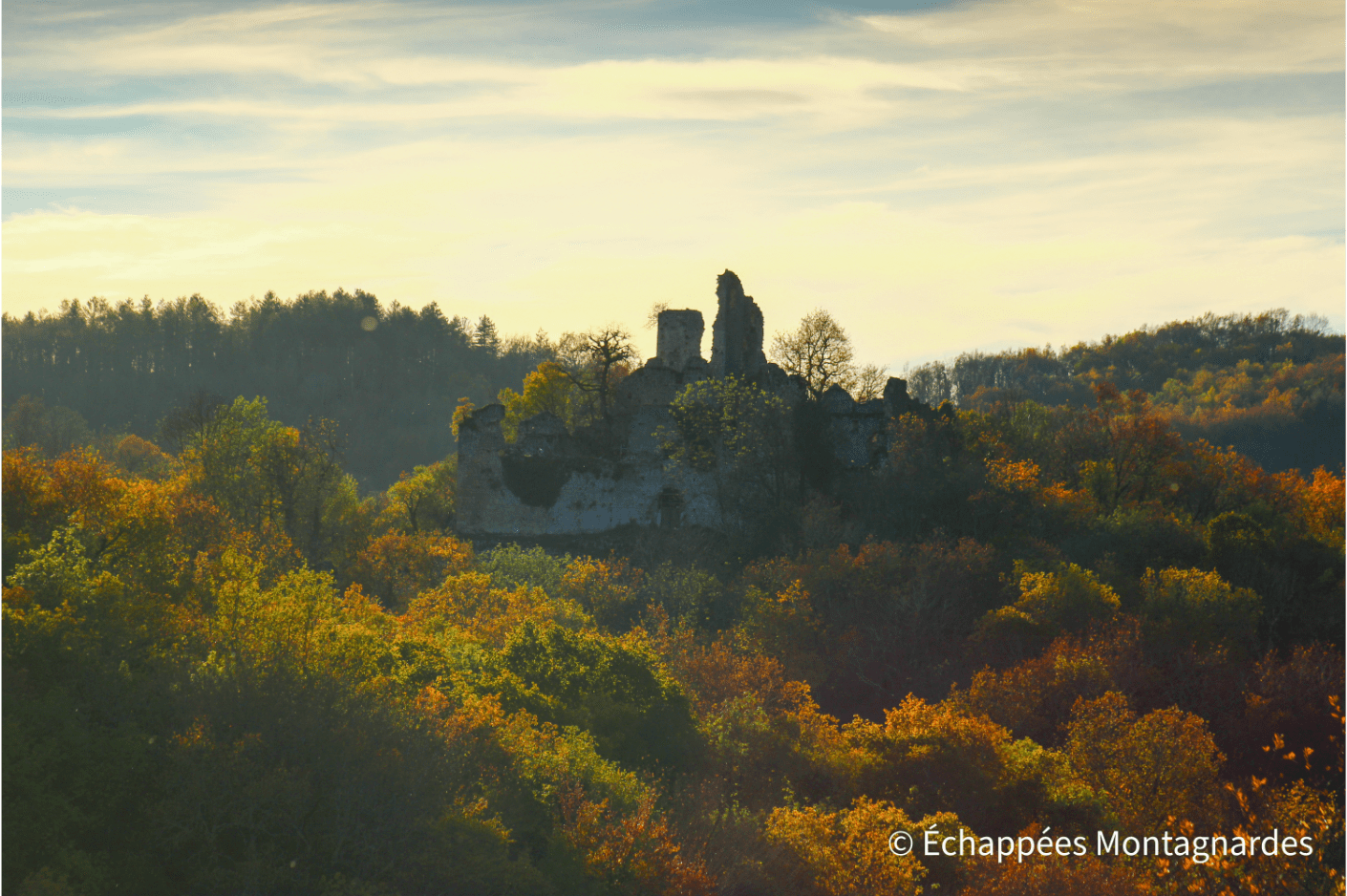 You are currently viewing Le château de Saint-Barthélemy, en boucle depuis Durban-sur-Arize