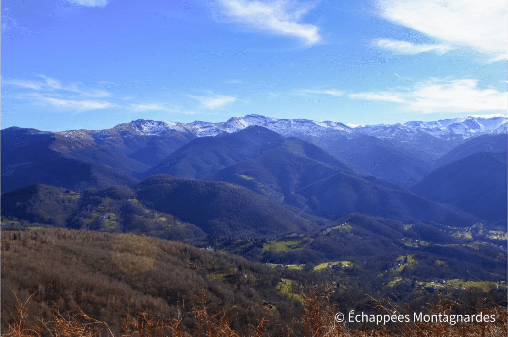 Quelle vue ! Ici vers les massifs des Trois Seigneurs et de Bassiès