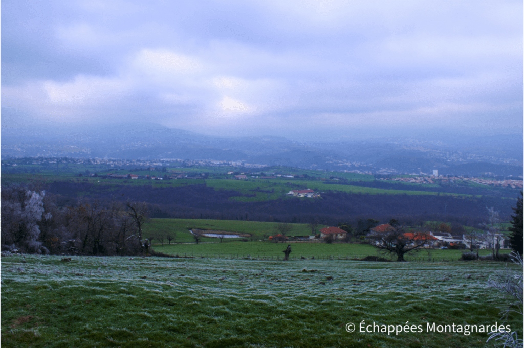 Panorama hivernal sur le massif du Pilat