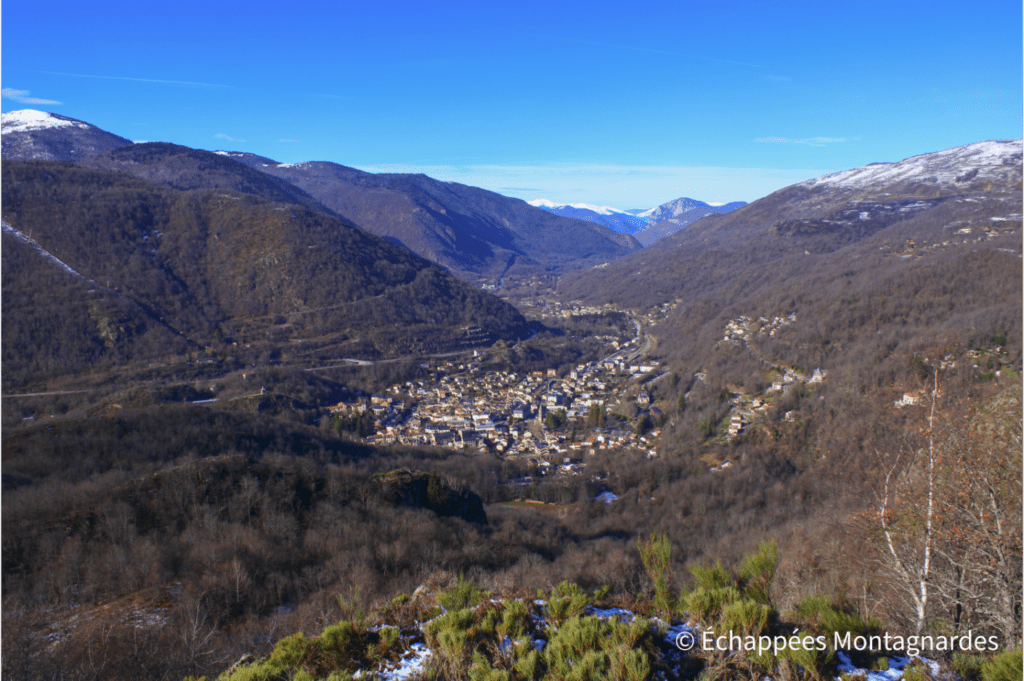 Un peu plus loin, superbe vue sur Ax-les-Thermes