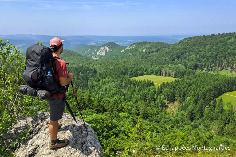 Traversée du Jura étape 11 - Panorama grandiose depuis le belvédère du Bulay (1114 m)
