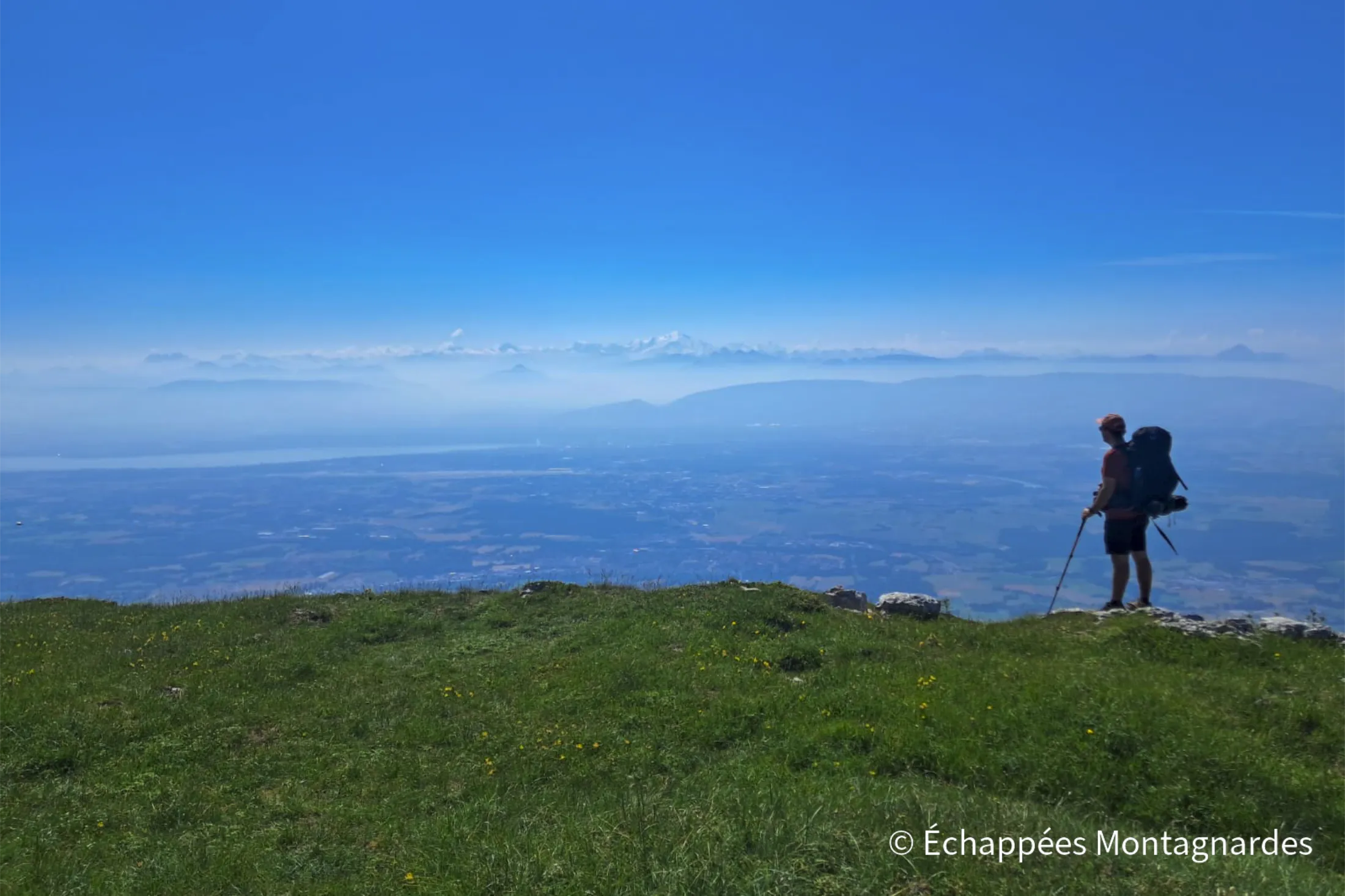 Traversée du jura étape 17 - Après une belle montér en forêt, nous atteignons d'abord le Grand Crêt (1702 m)