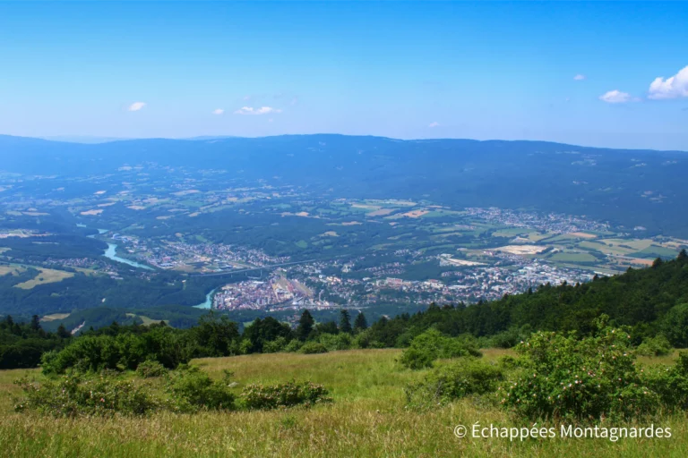 Traversée du Jura étape 18 - Vue sur Bellegarde-sur-Valserine depuis le GR®5