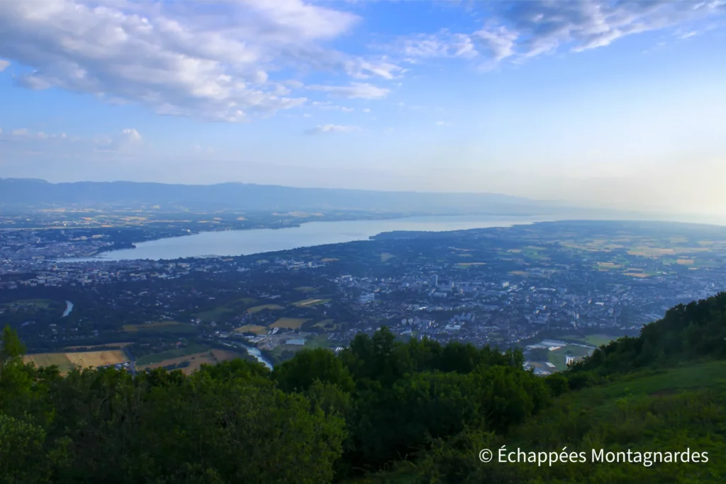 Traversée du Jura étape 22 - La vue depuis ce lieu est décidément immense !