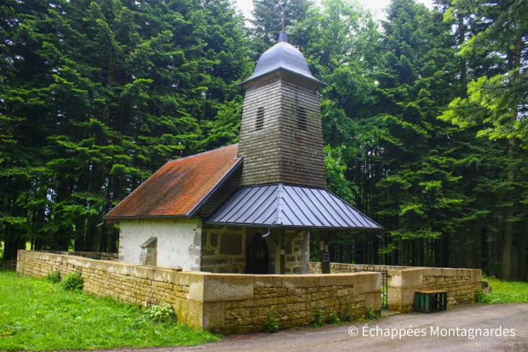 Traversée du Jura - Chapelle Saint-Roch d'Urtière