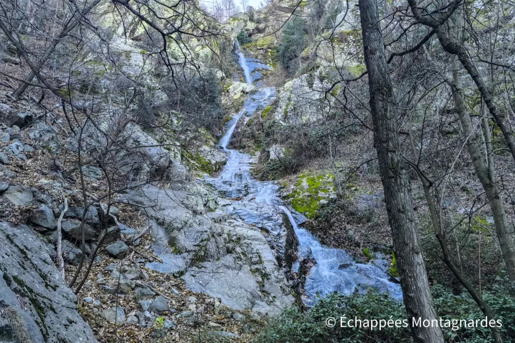 Tour de l'abbaye Saint-Martin du Canigou - Détour vers la superbe cascade Dietrich