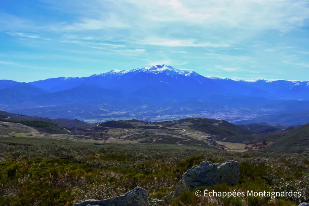 D'Eus au Roc Jalère - Le roc Jalère est un formidable belvédère sur le pic du Canigou (2784 m)