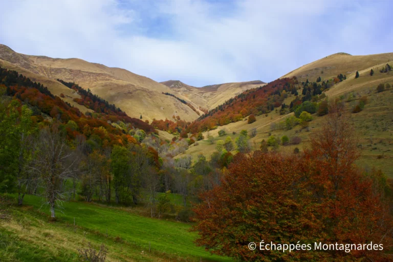 Derrière nous, les crêtes et le fond de la vallée du Larboust. Un tableau naturel exceptionnel !