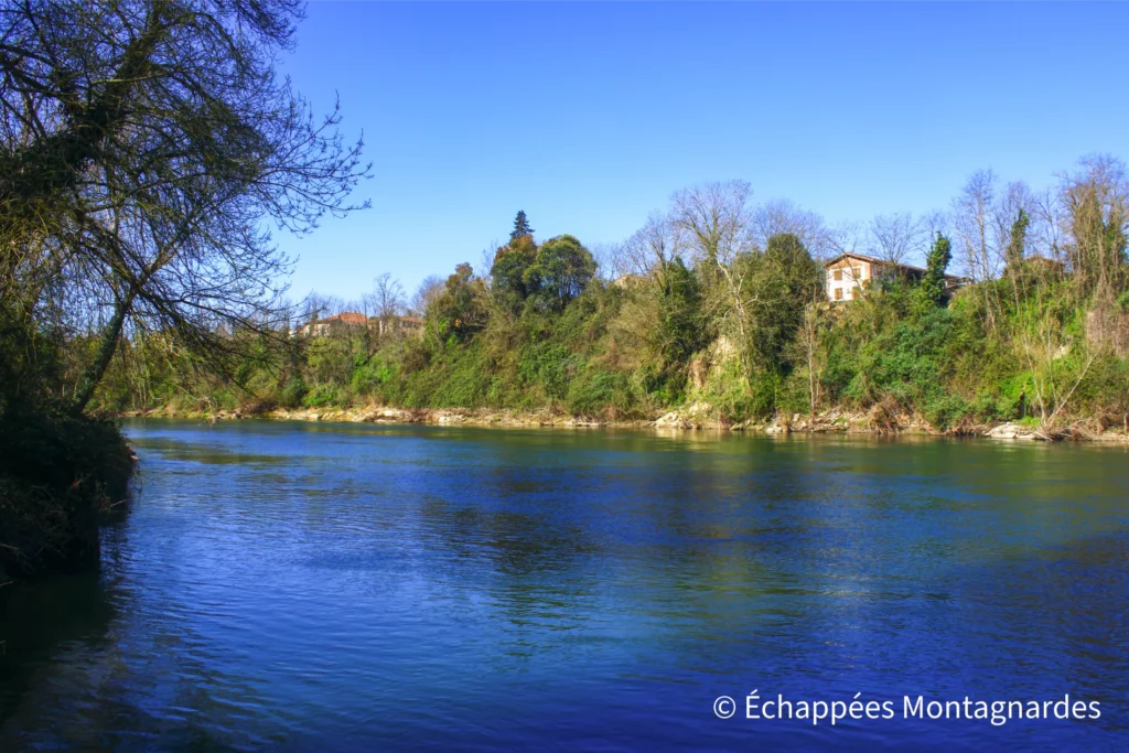 De Rieux-Volvestre au village gaulois - Au bord de la Garonne