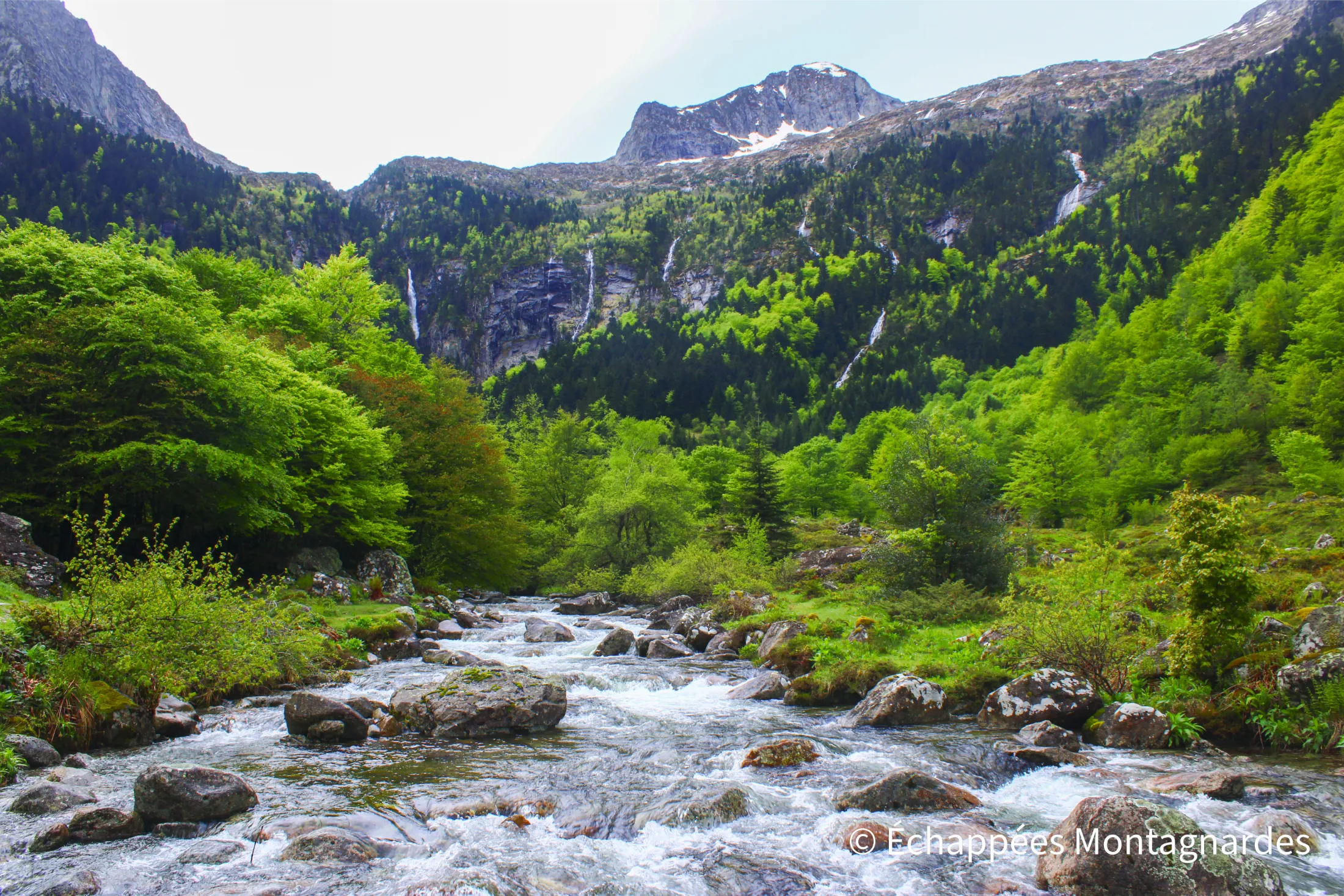 You are currently viewing Cirque de Cagateille : randonnée au cœur de l&rsquo;une des merveilles du Couserans