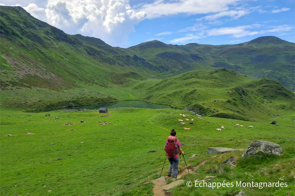 Randonnée lac Bleu de Lesponne - Arrivée au lac d'Ourrec, juste avant l'orage. Nous resterons abrités dans la cabane une bonne heure...