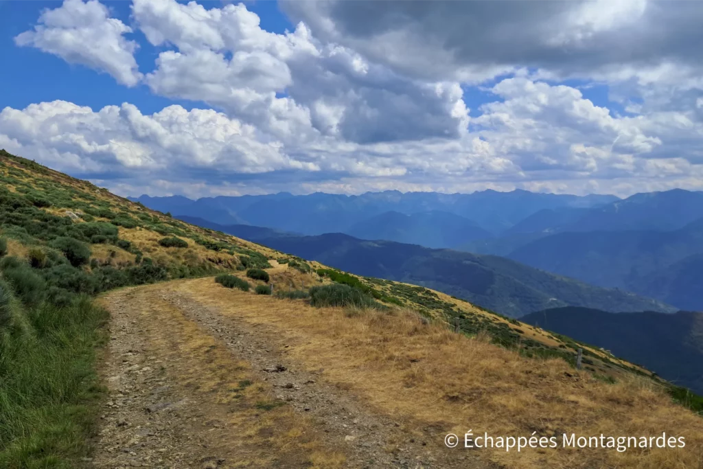 Une nouvelle fois, le massif de Tabe et ses sommets m'ont offert une journée sportive... et grandiose !