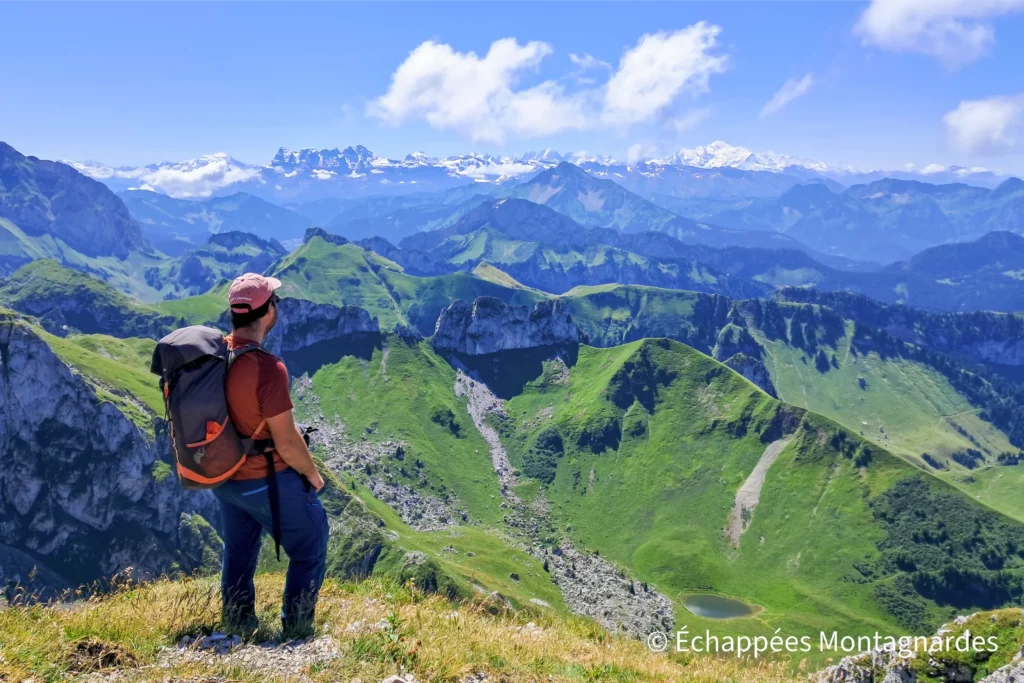 Randonnée Dent d'Oche (Chablais, Haute-Savoie) - panoramas sur le lac Léman, le Mont-Blanc et les Alpes du Nord