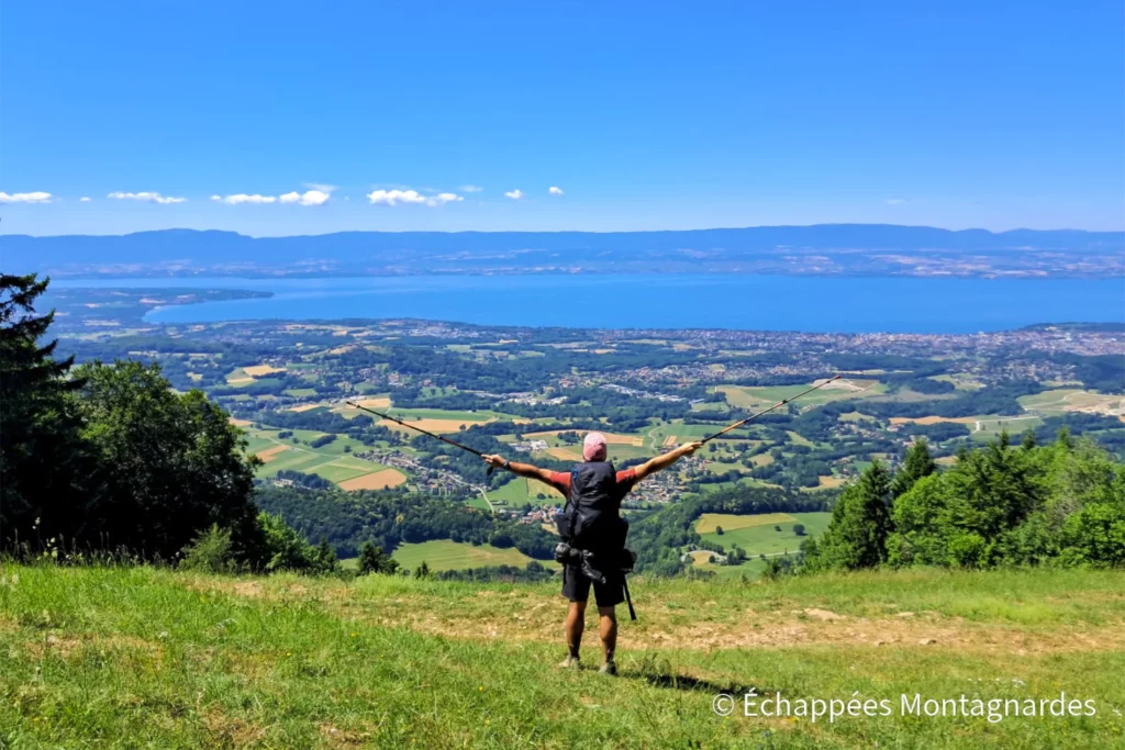 Panorama sur le lac Léman depuis les reliefs du Chablais, sur le GR®5